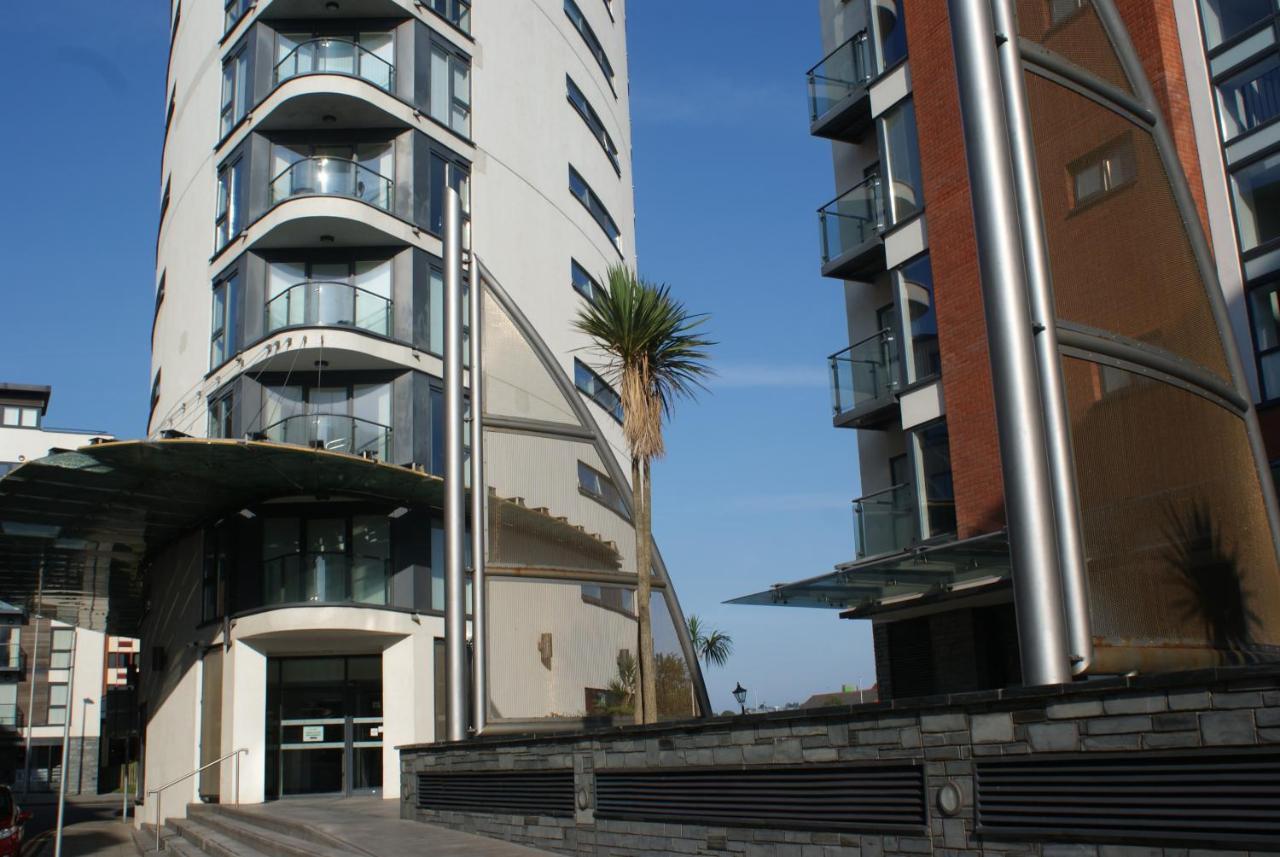 Coastal - Waterfront * Swansea