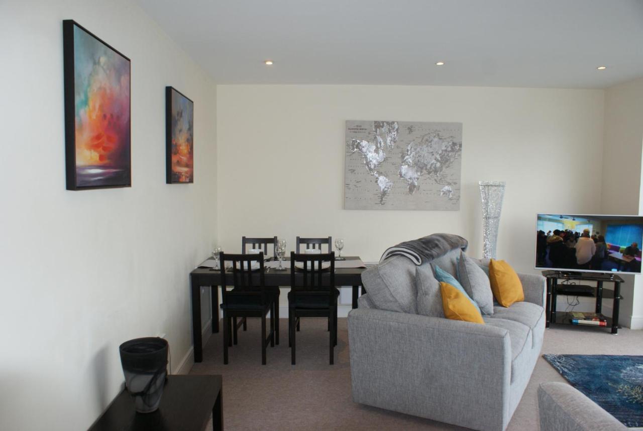 Apartment Coastal - Waterfront