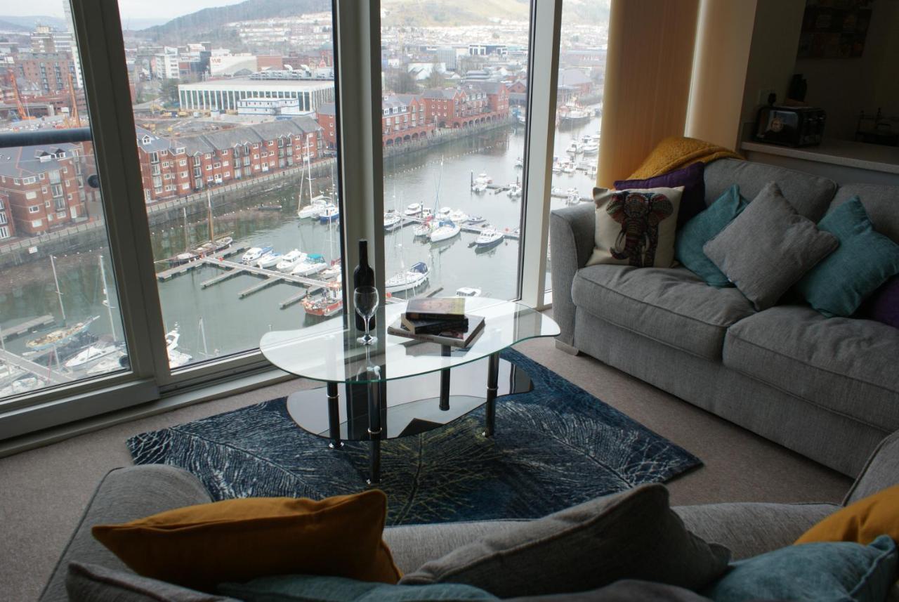 Coastal - Waterfront * Swansea